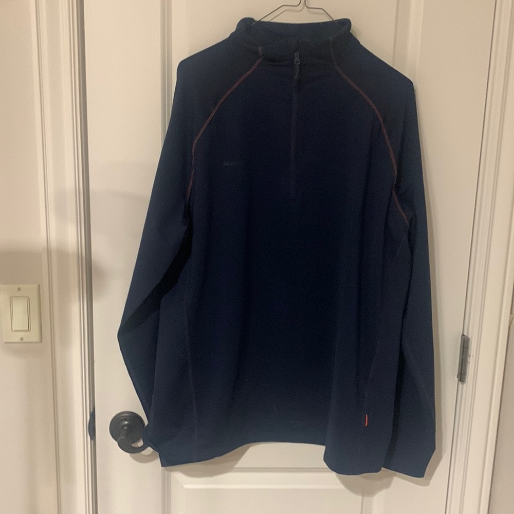 Lightweight Mammut fleece pullover